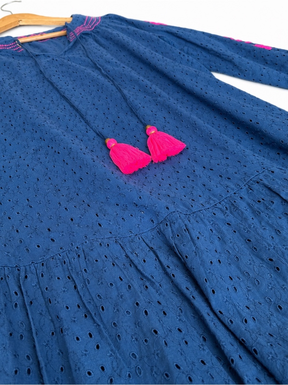 Lilly Pulitzer Lucee Navy Pink Embroidered Eyelet Shift Dress, Size Medium - Picture 3 of 9